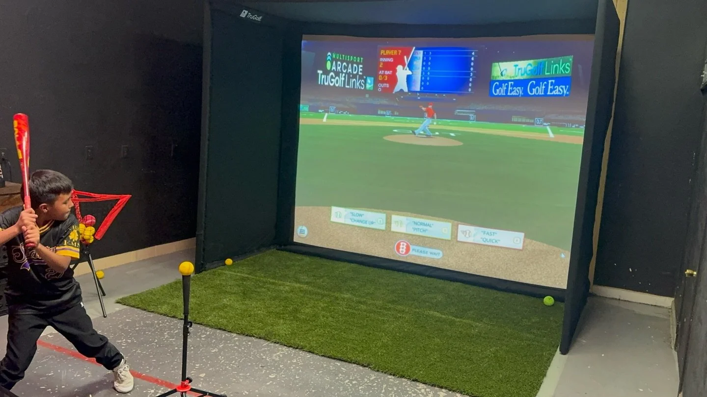 Baseball Coaches and Parents! Looking for a spot to have batting practice? Call or message us for availability. Batting practice can can be booked any day and anytime. Great for the winter break coming up. No bad weather in here! 🔥⚾️🔥