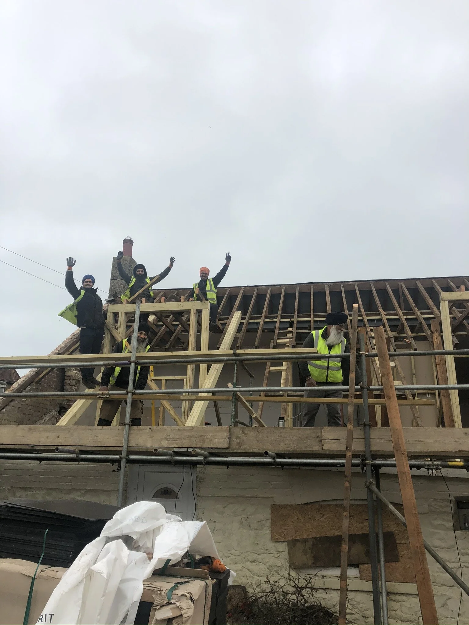 Main Roof is going on