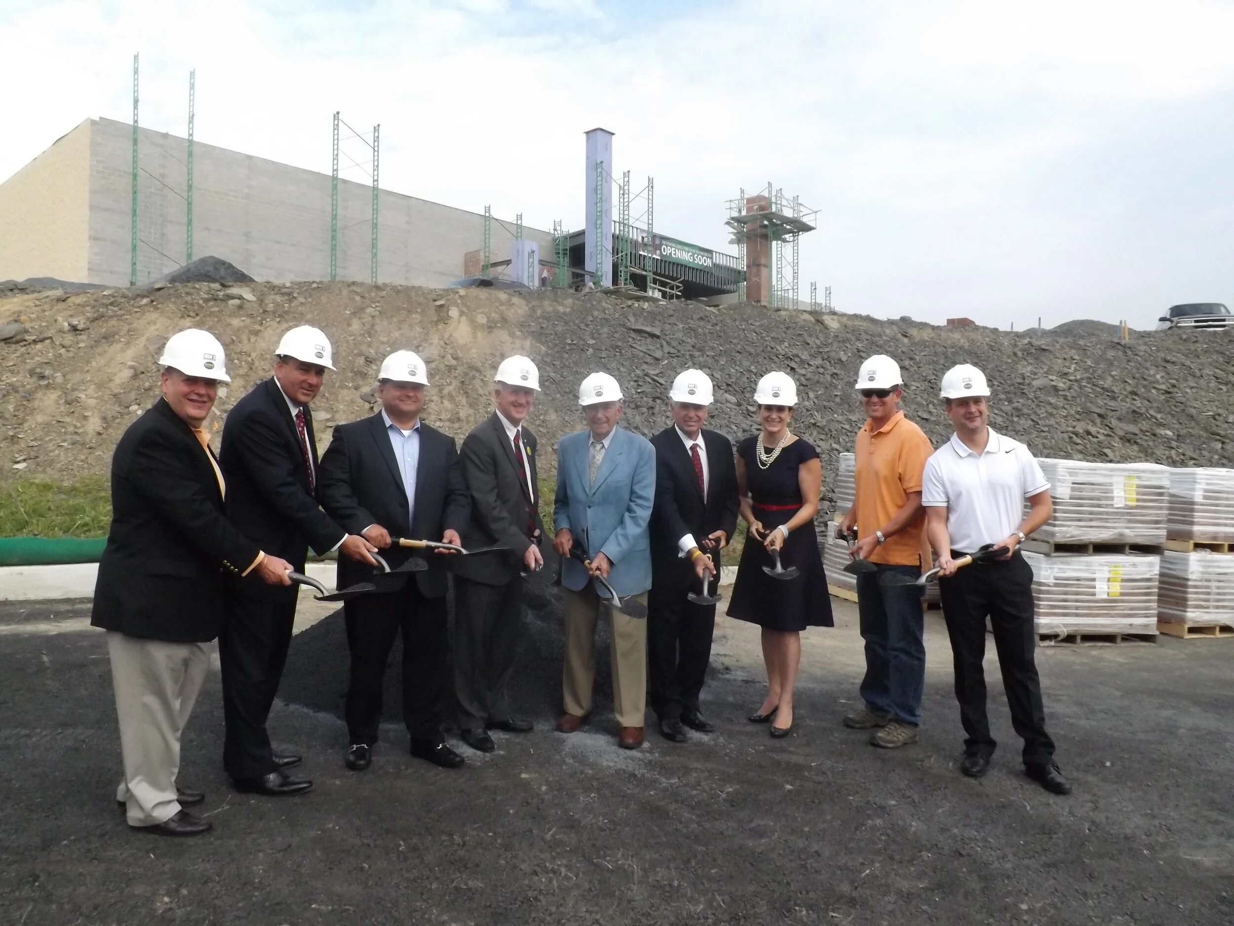 Dick's Groundbreaking 015.JPG