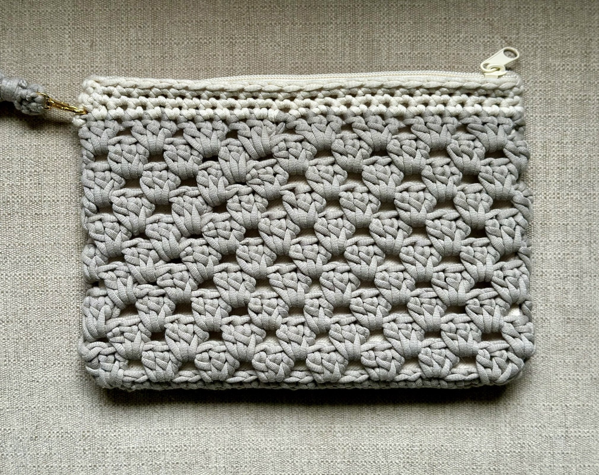 Boho Crochet Granny Wristlet — Day's Crochet & Knit