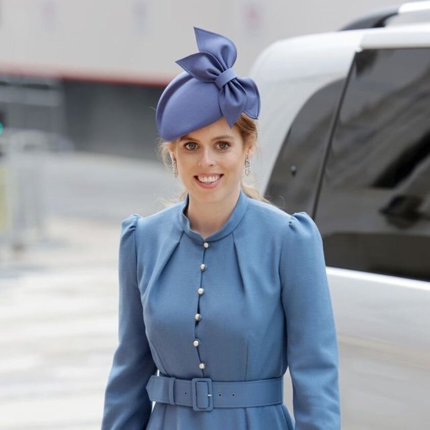 Wishing the Princess Eugenie, a very Happy Birthday today! Image courtesy of @theroyalfamily 
#happybirthday #princesseugenie #royalbirthday