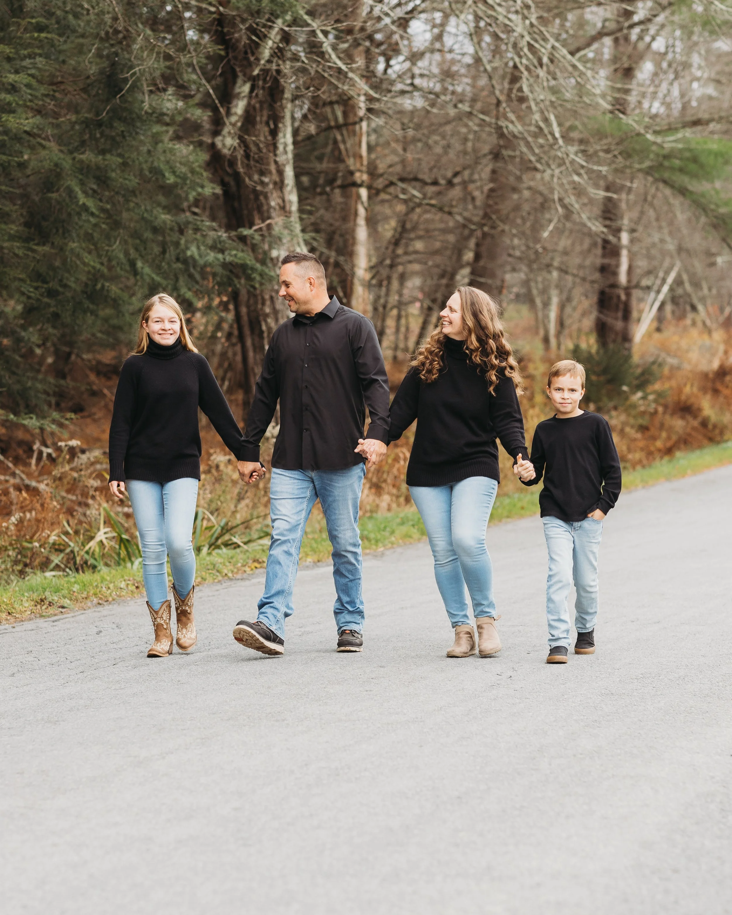 2025.11.08 Menges-25.jpg