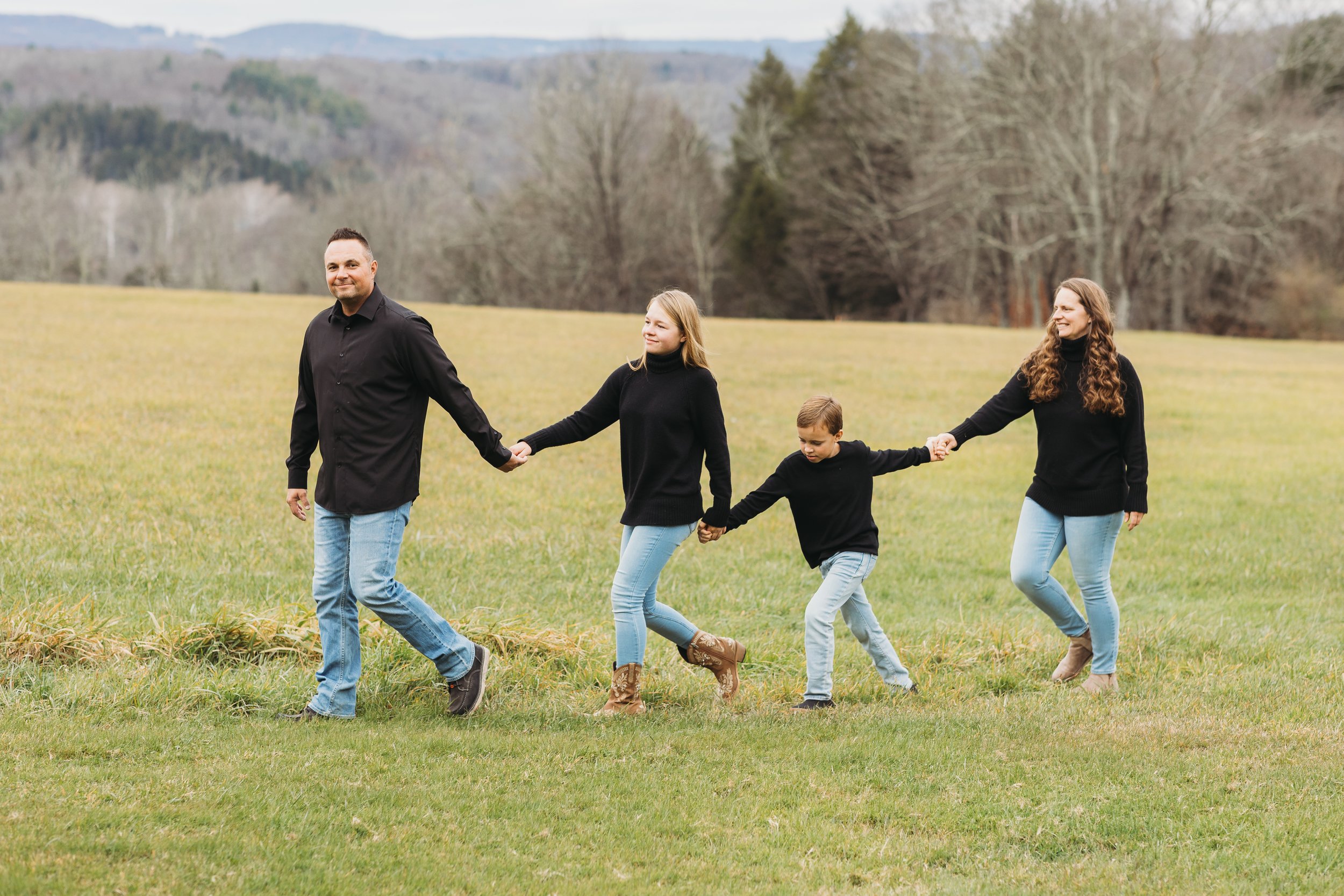 2025.11.08 Menges-44.jpg