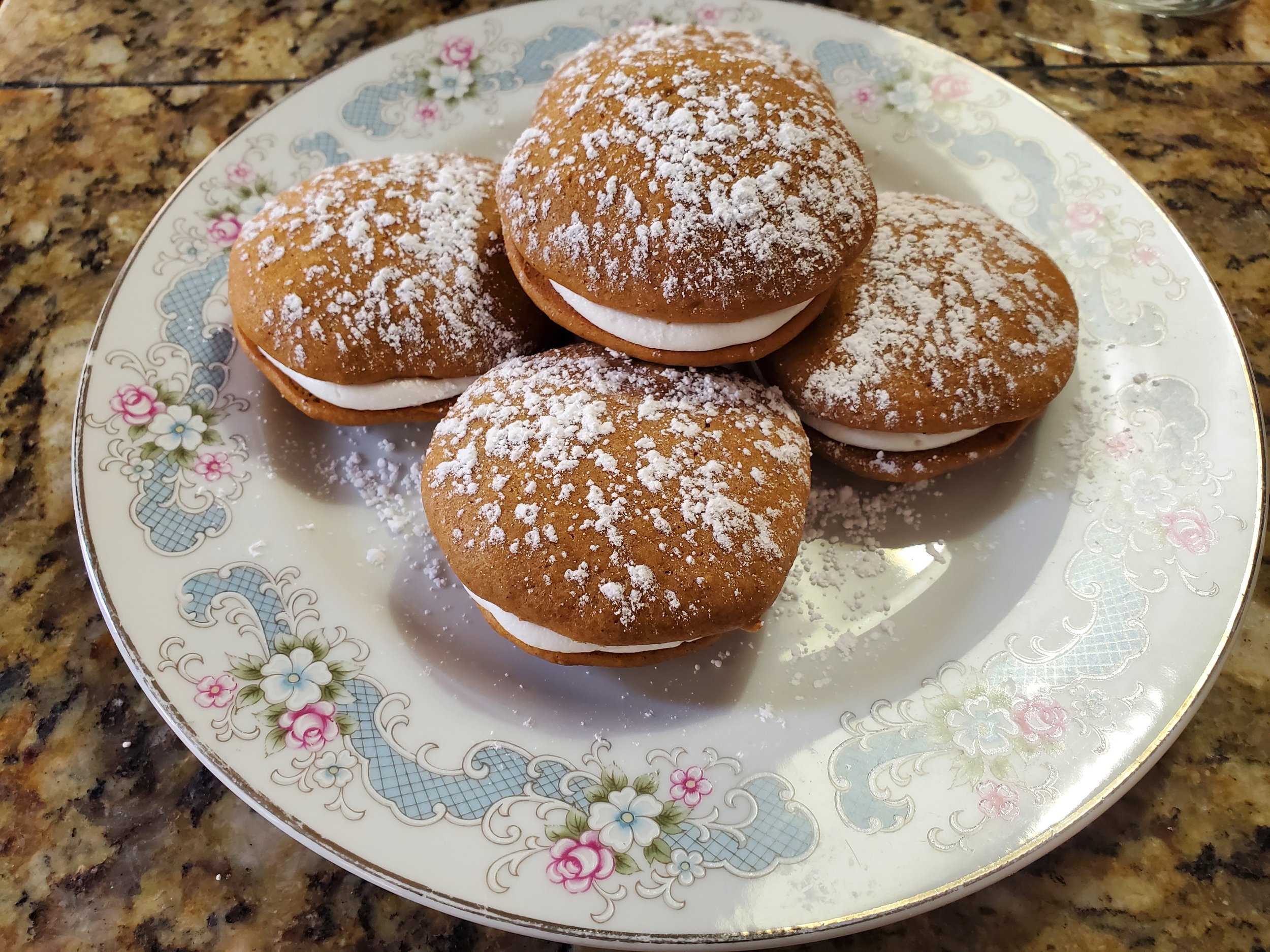 Pumpkin Whoopie Pies.jpg