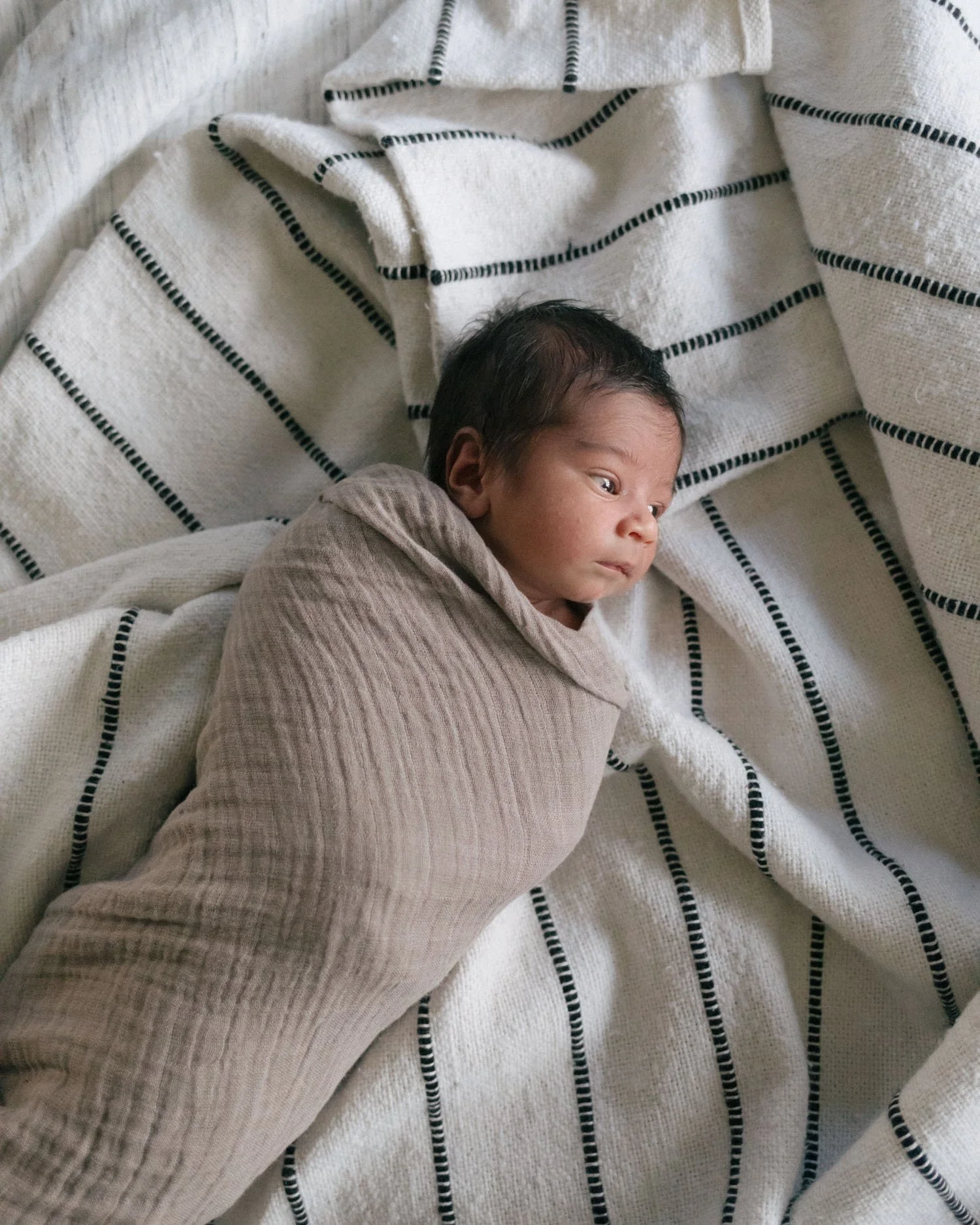 230504-Martinez-Khalilian-Newborn-1213-WEB.jpg