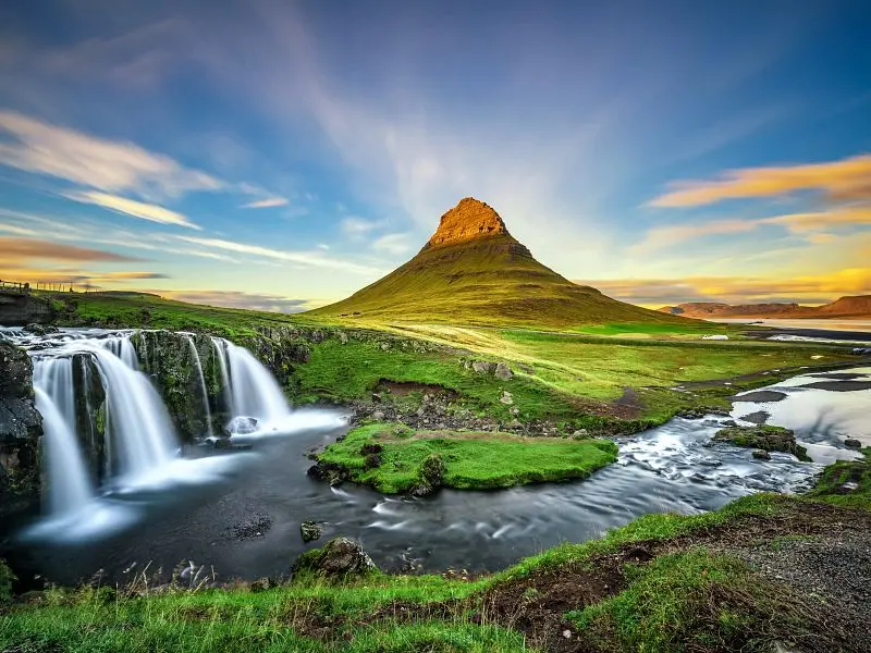 Trips - Iceland 3 2027.png