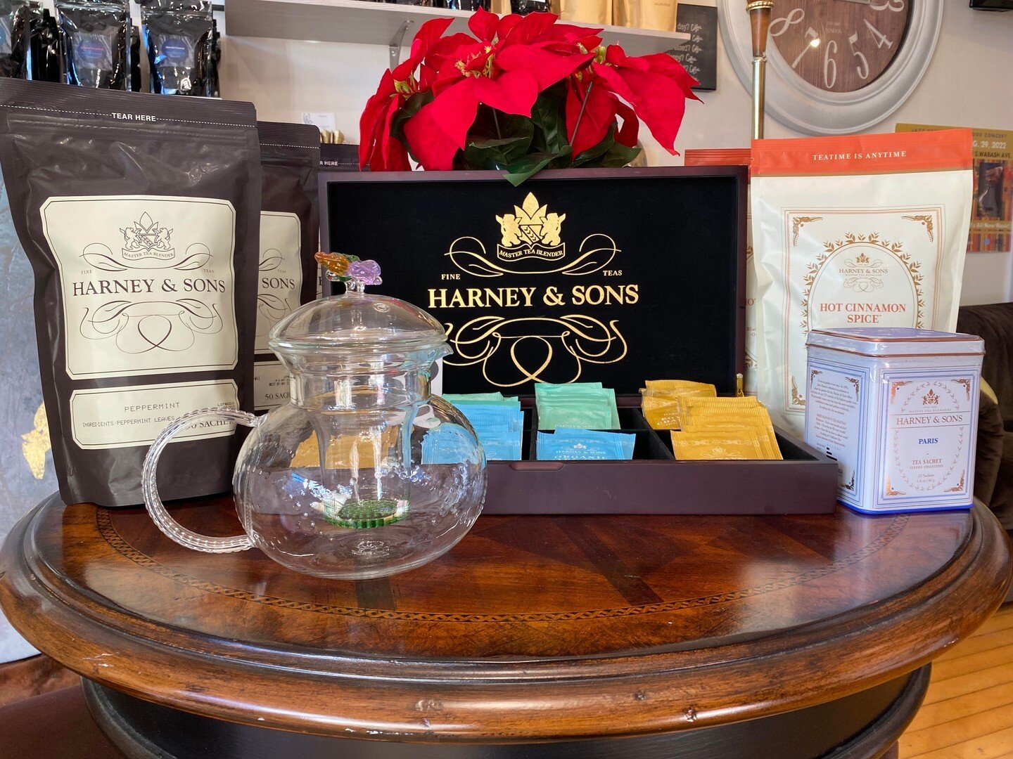 Check out our delicious holiday tea options to keep yourself warm this season

You can find everything on our online store grndcoffeehouse.com

#grnd #tea #holiday #Christmas #oakparkartsdistrict #harrisonstreetartsdistrict #shop #gifts #coffee #oakp