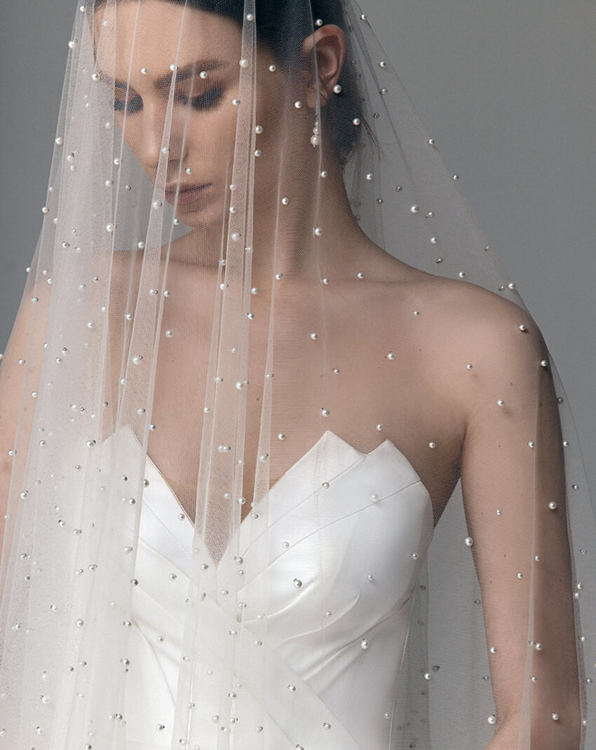 Veil 2028 front view