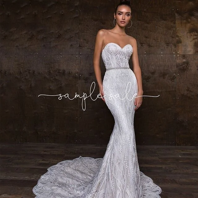 SAMPLE SALE 💕
Up to 30% off dresses in studio.
10% off accessories. 
For a limited time only! 
Visit our website to view all dresses or contact us for more detail. 
Follow us to keep updated on new arrivals and promotions! ❤️ #samplesale #weddingdresssale #nzbrides #nzweddings #aucklandweddings #weddinginspirations  #bridalwear #hairaccesories #veils #weddings #letsgetmarried #bridalaccessories #ido