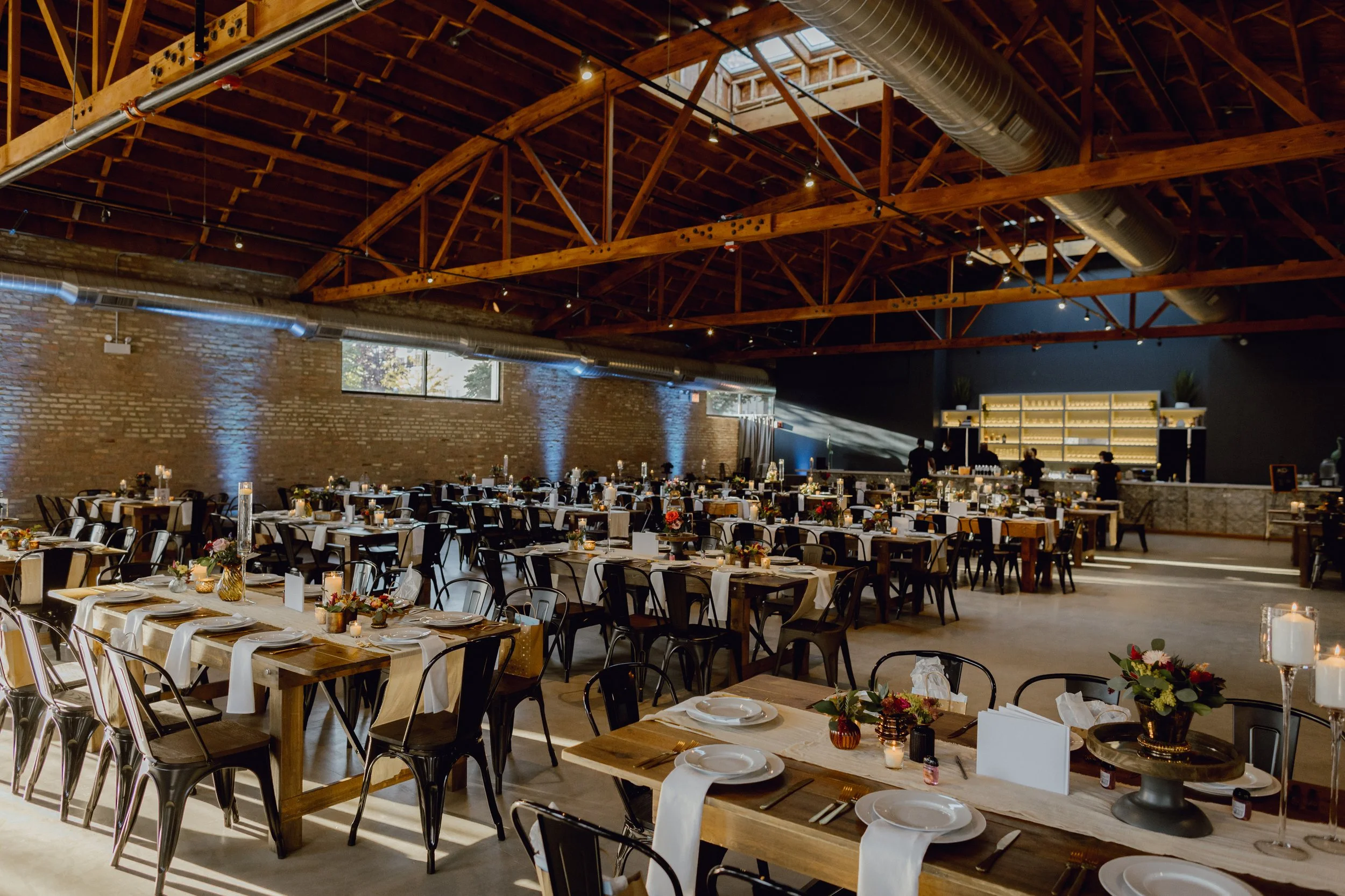 CHICAGO-WEDDING-PHOTOGRAPHER-MEGAN-SAUL-DECOR (2 of 17).jpg