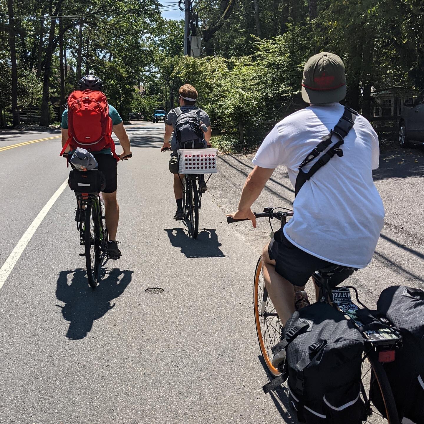 Ride with the stuff you need packed right up front
.
.
.
.
.
#smallbusiness #outdoorscampinggear #outdoorslife #outdooradventures #campvibes #getoutdoors #fannypack #beltbag #bike #bikelife #biker #bikes #bikersofinstagram #bikeride #biketrip #bikesh