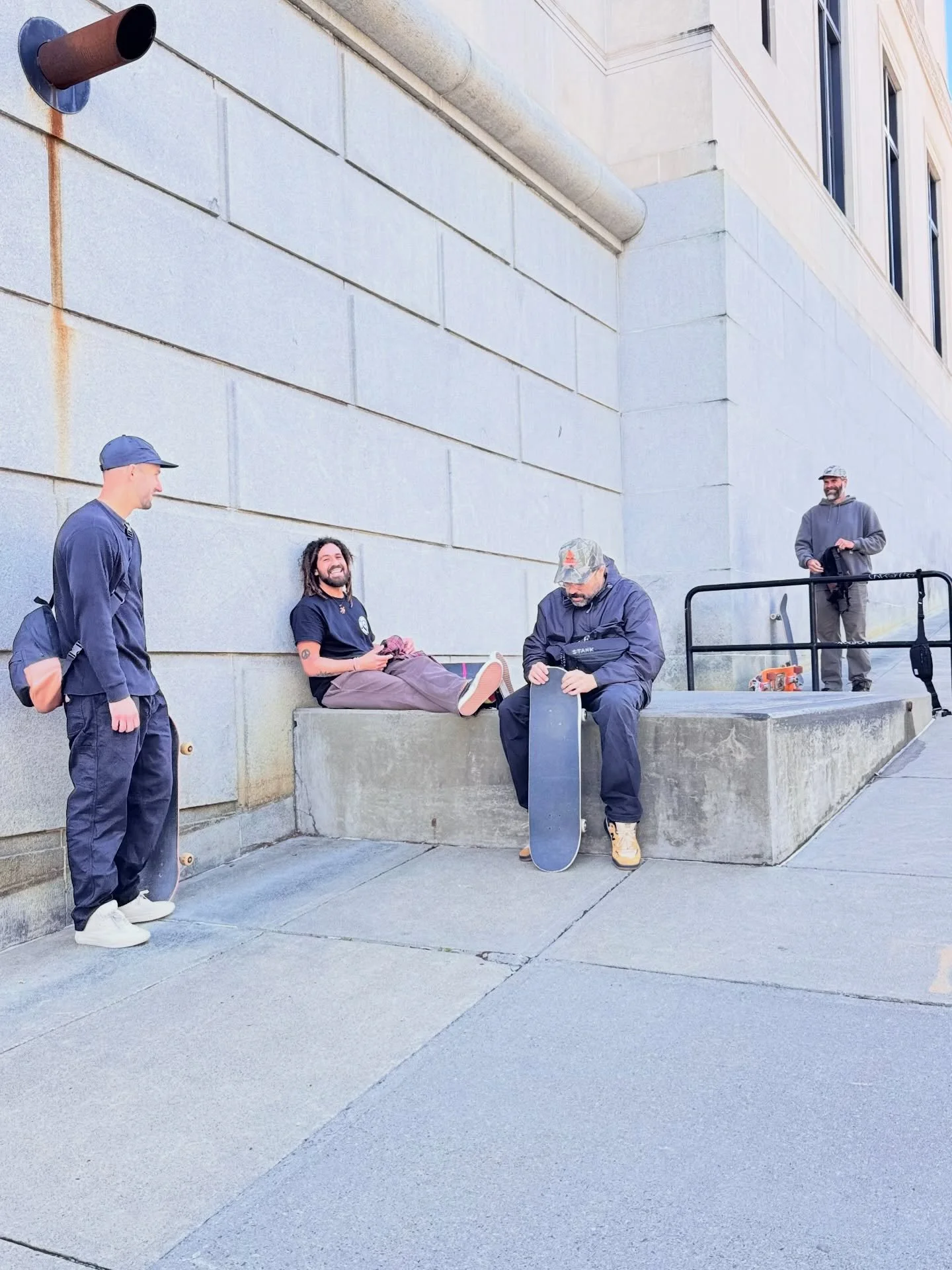 Clips with the crew. Built to get you moving through the city.