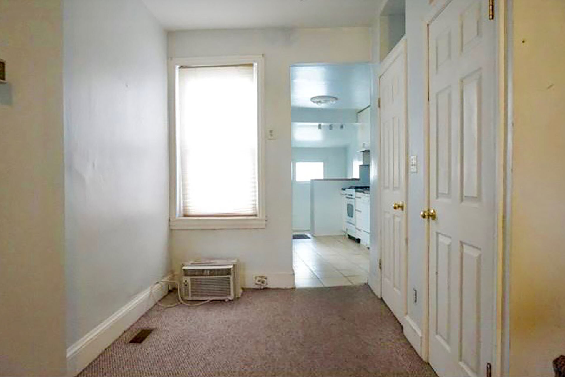 Living-Room-Before.jpeg