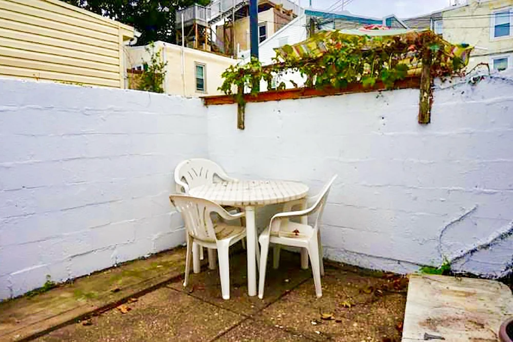 Yard-Before.jpeg