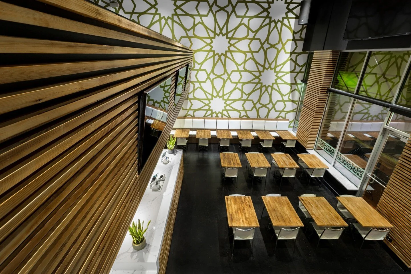 crave-1920-05-uai-1440x960.jpg