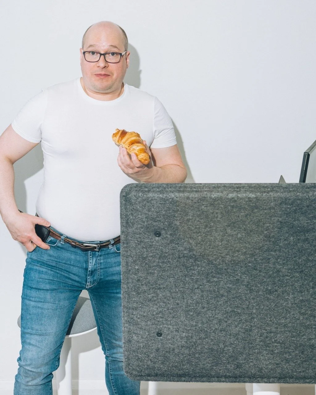 Rakettitieteilij&auml; saa irtokarkkikuorrutteen sijaan 50 % asiakaslaskutuksesta itselleen. Paremman palkan hinta on yrityksen kate ja mittavasta etuarsenaalista karsiminen.

Malli sopii sinulle, jos haluat itse valita, mihin setelisi sijoitat etk&a