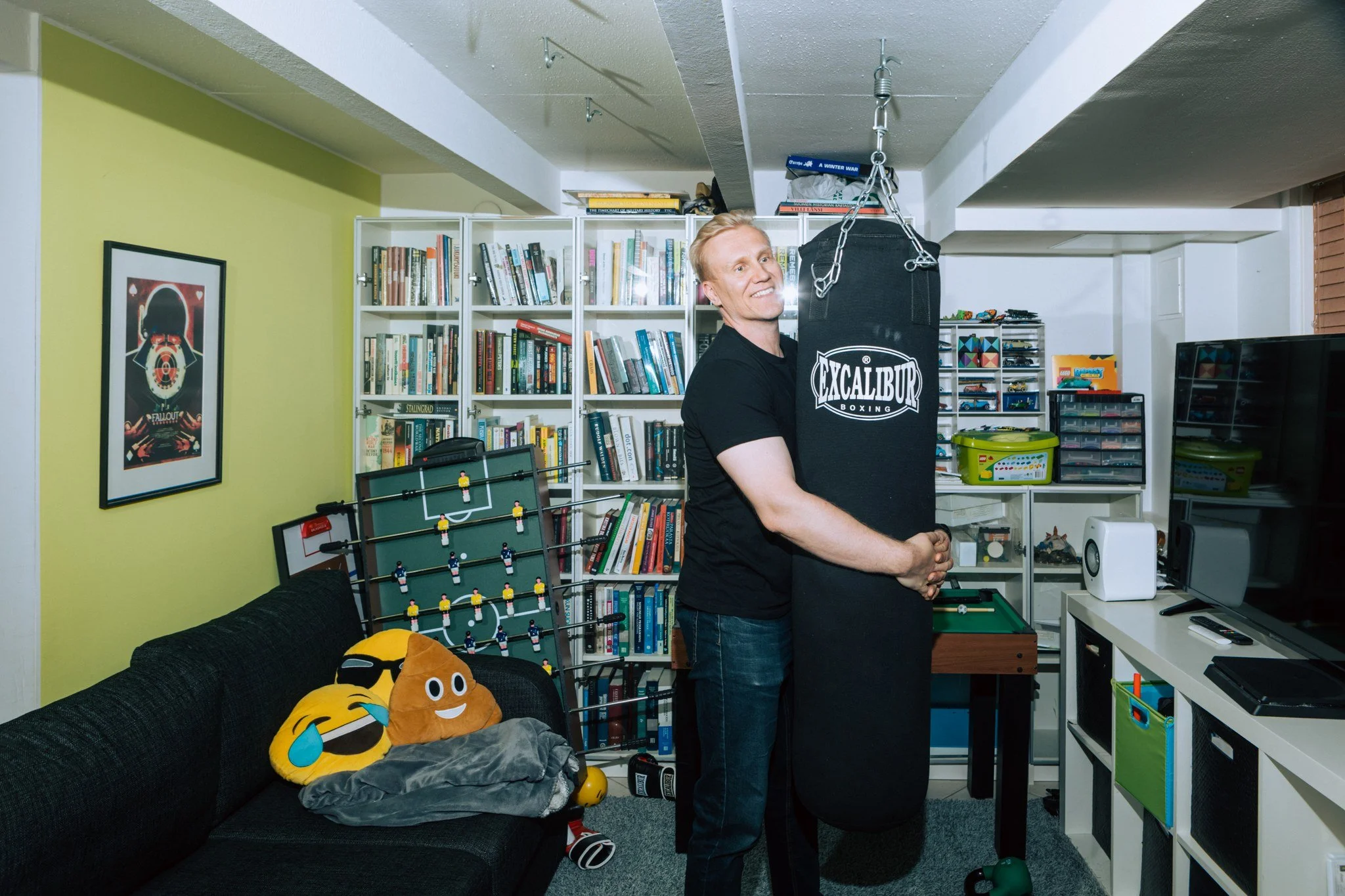 L&auml;pin&auml;kyv&auml; ja avoin kulttuuri n&auml;kyy arjessa erityisesti johdon toiminnassa. 🔌

K&auml;yt&auml;nn&ouml;ss&auml; t&auml;m&auml; tarkoittaa:

✅ Muun muassa uusista toimeksiannoista ja asiakastarpeista infotaan avoimesti yhteisell&au