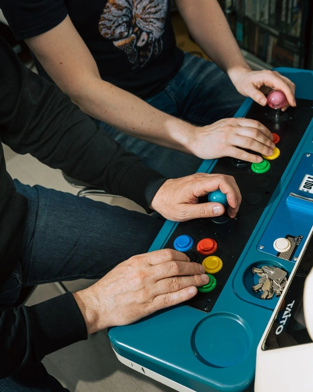 💜 Yst&auml;v&auml;kirja 💜

Nimi: Rakettitiede
Lempinimi: Raketti, Raksu, Rocket, Tikettiraide
Ik&auml;: 15 ✌️
Lempibiisi: Miksi l&auml;hdit s&auml; luotain?
Ty&ouml;: softakehityshommia
Parisuhde: sitoutunut n. 50 konsultin kanssa &ndash; ei mit&au