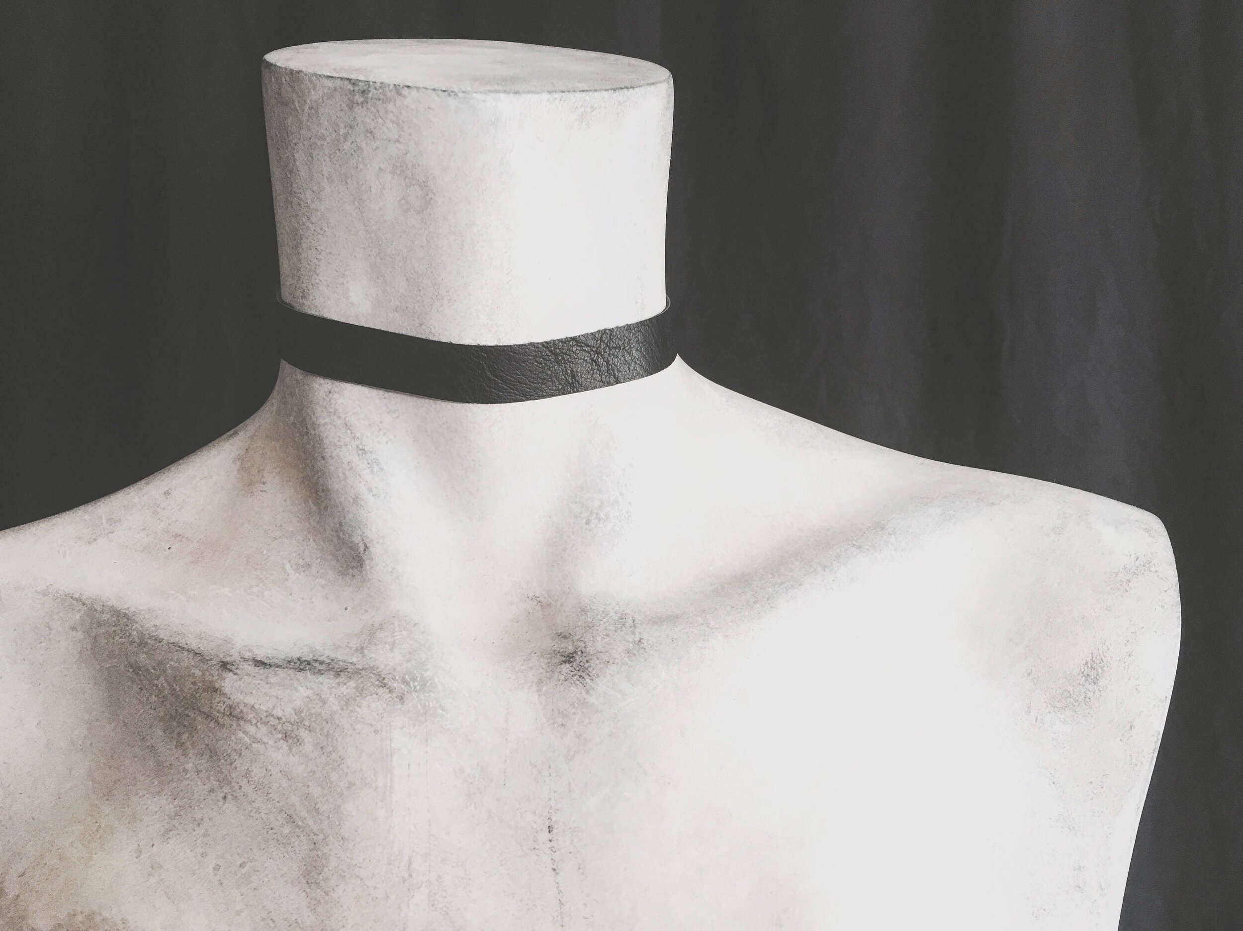 1/2" Wide Vegan Leather Black Choker Collar - Unisex Minimal Goth Necklace - Faux Leather Choker - Black Goth Jewelry - Plus Size Available