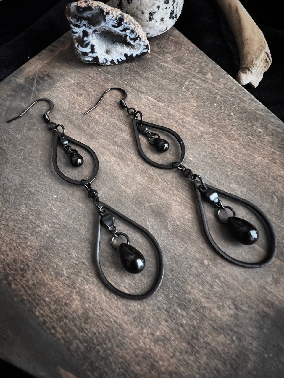 Charcoal Black Jet and 14kt Gold Earrings – Susan Crow Studio