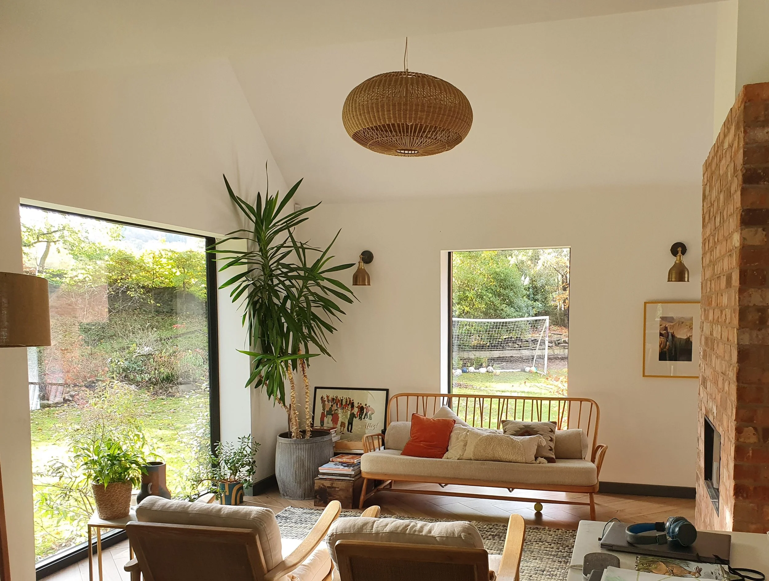 Interior lounge
