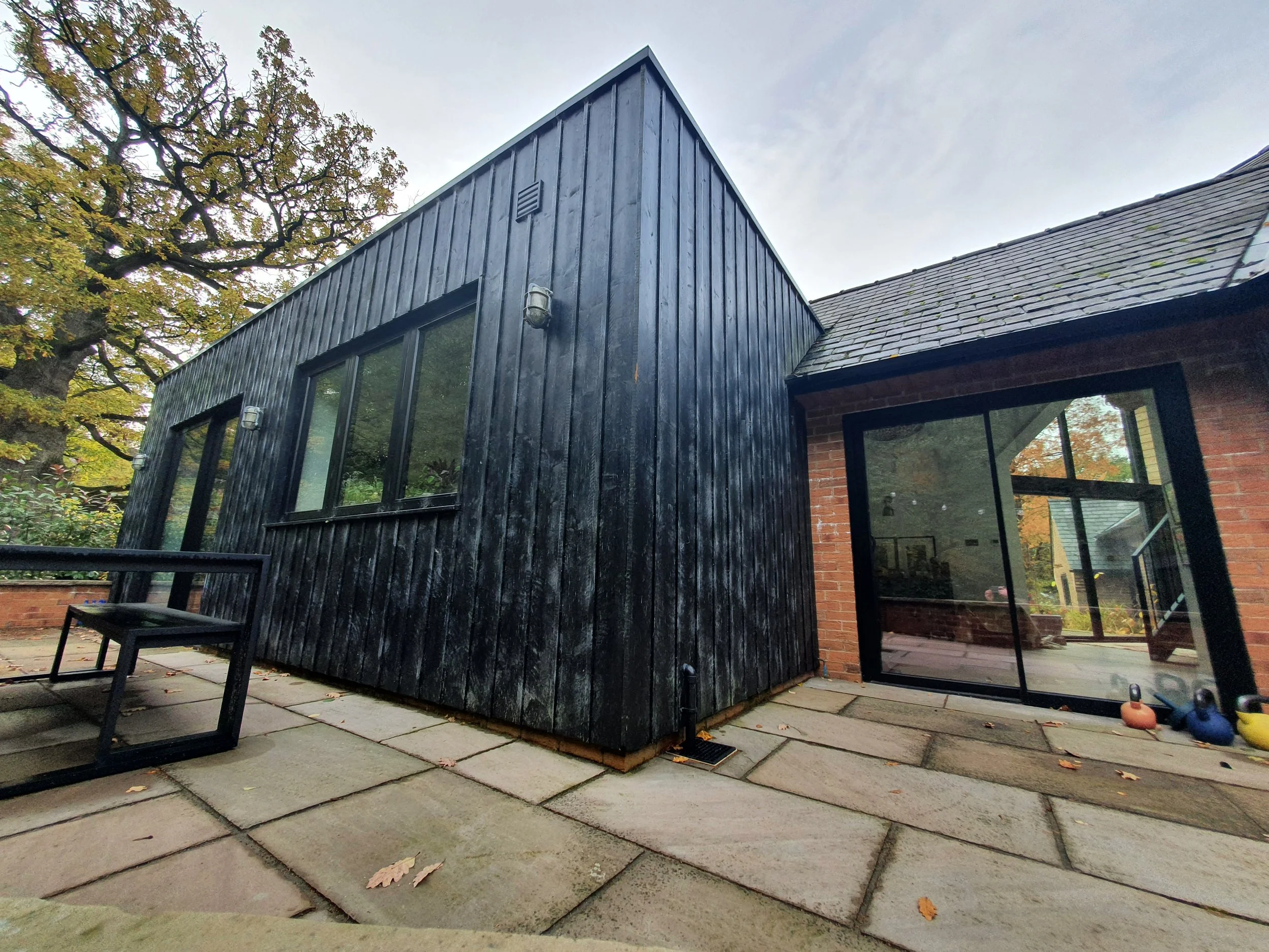 Exterior rear clad extension