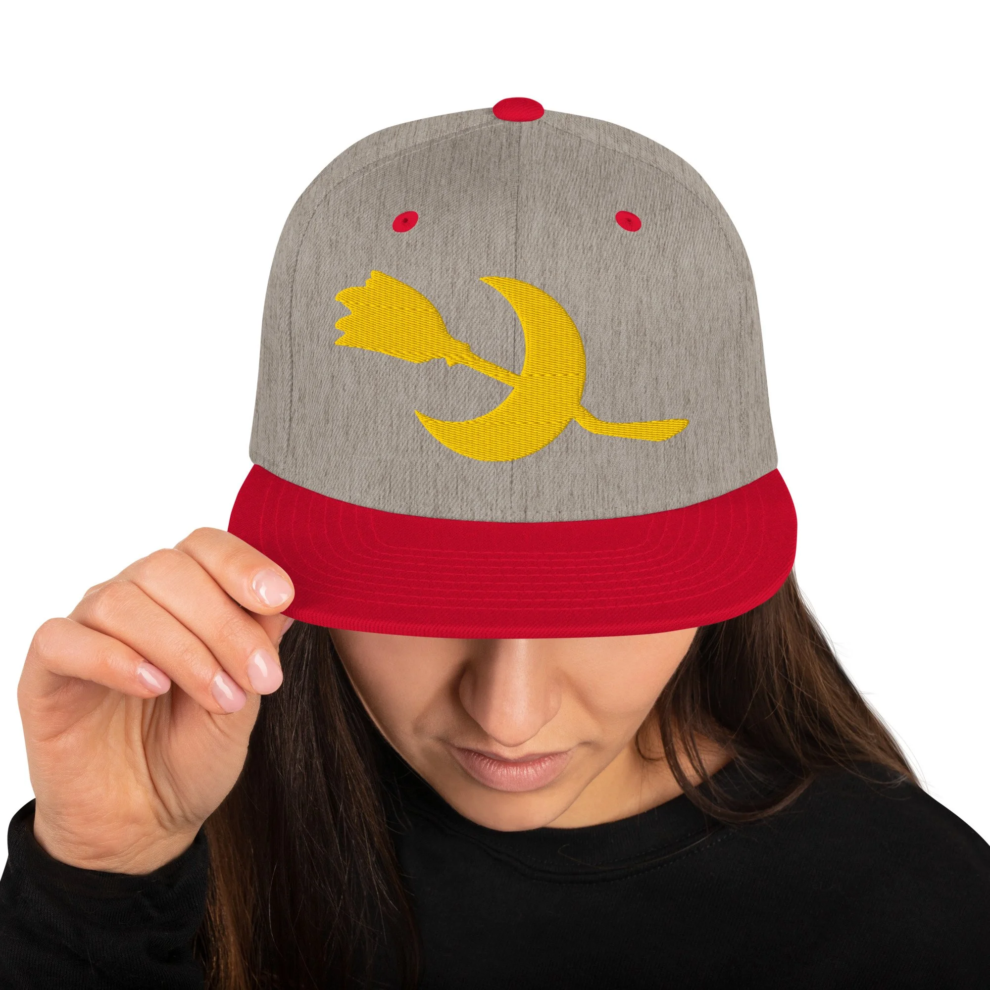 classic-snapback-heather-grey-red-front-68d55a03213a4.jpg