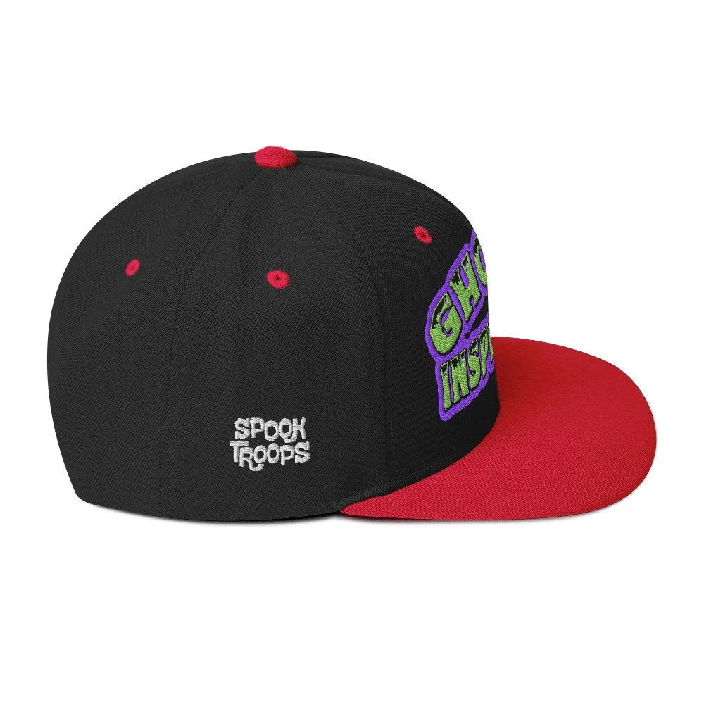 classic-snapback-black-red-right-side-69f2451b1a38a.jpg
