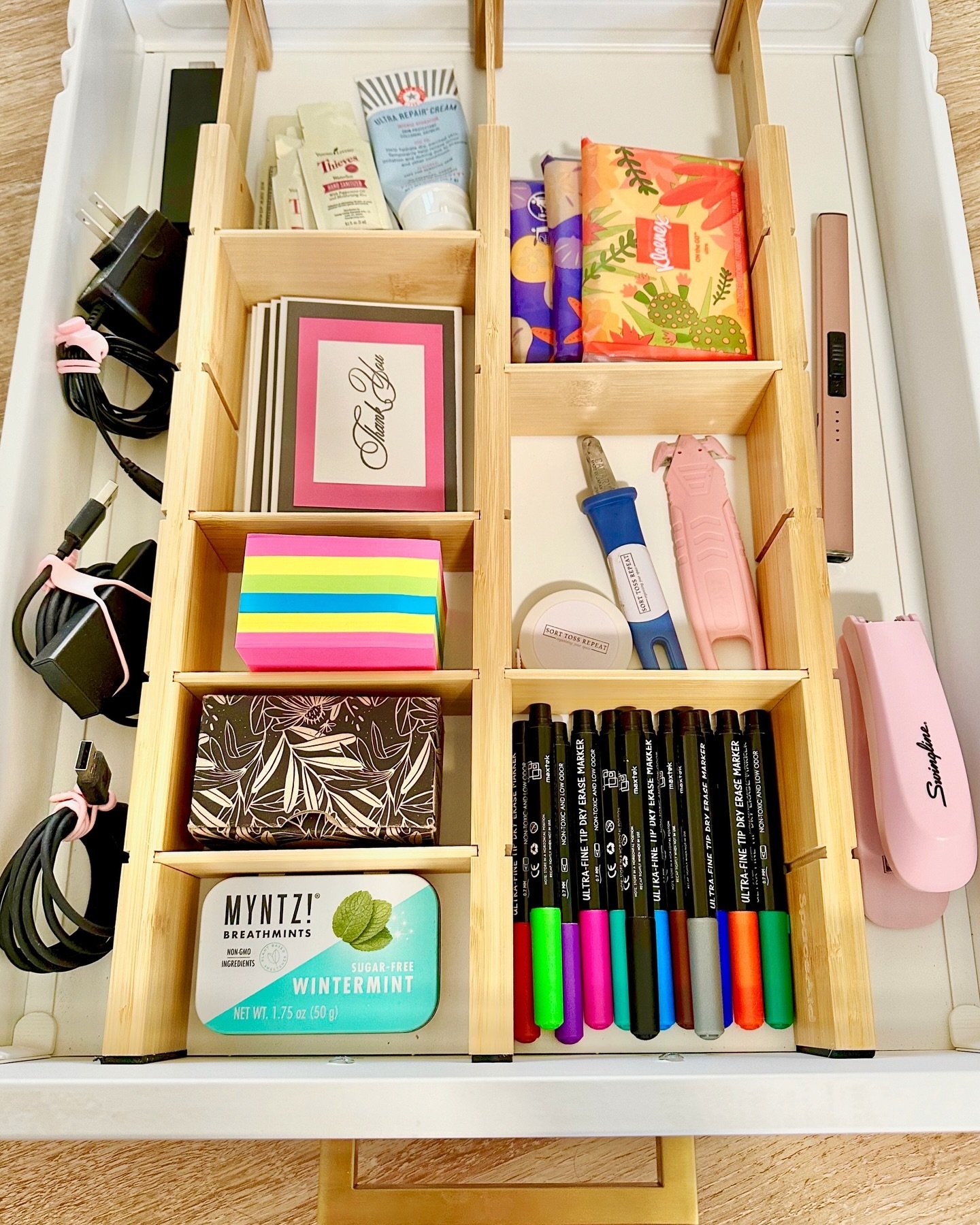 Everyone wants to know what&rsquo;s the best place to start organizing. &thinsp;
&thinsp;
I recommend starting with the &ldquo;junk drawer&rdquo; you will be amazed how decluttering and organizing a space like a junk drawer can bring so much satisfac