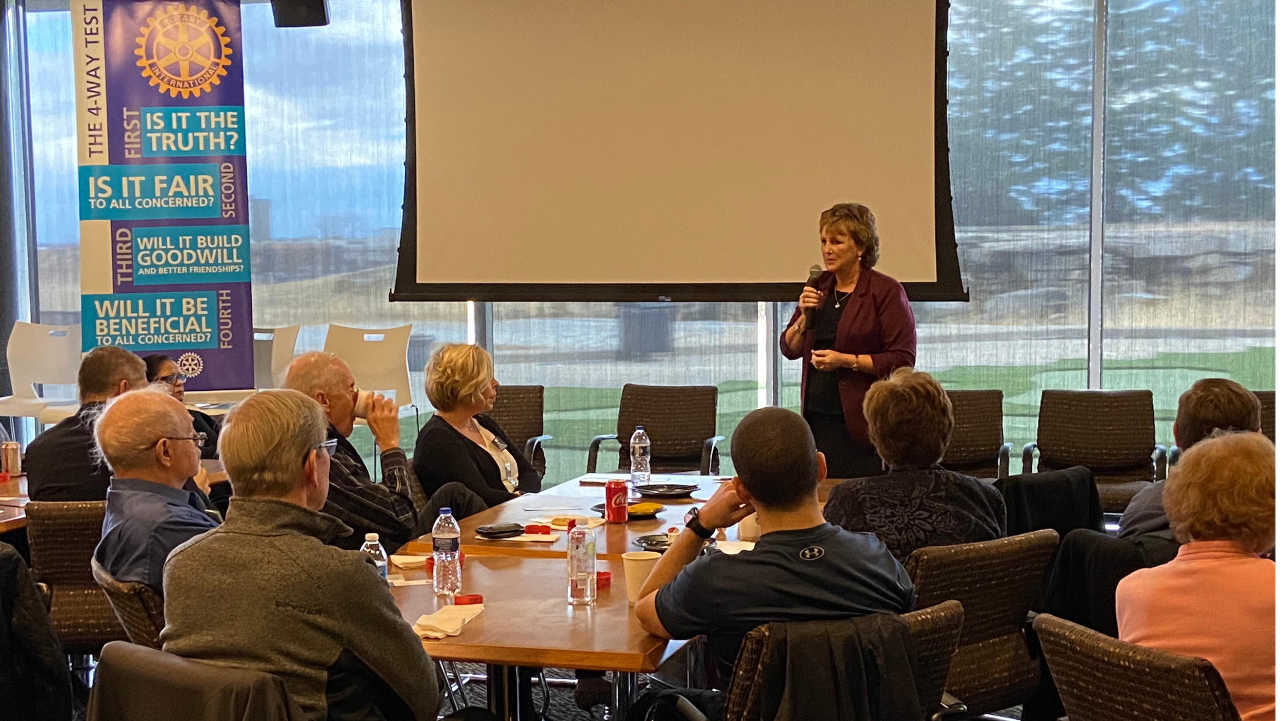 Lynn McLaughlin speaking to an audience at a professional learning or keynote event