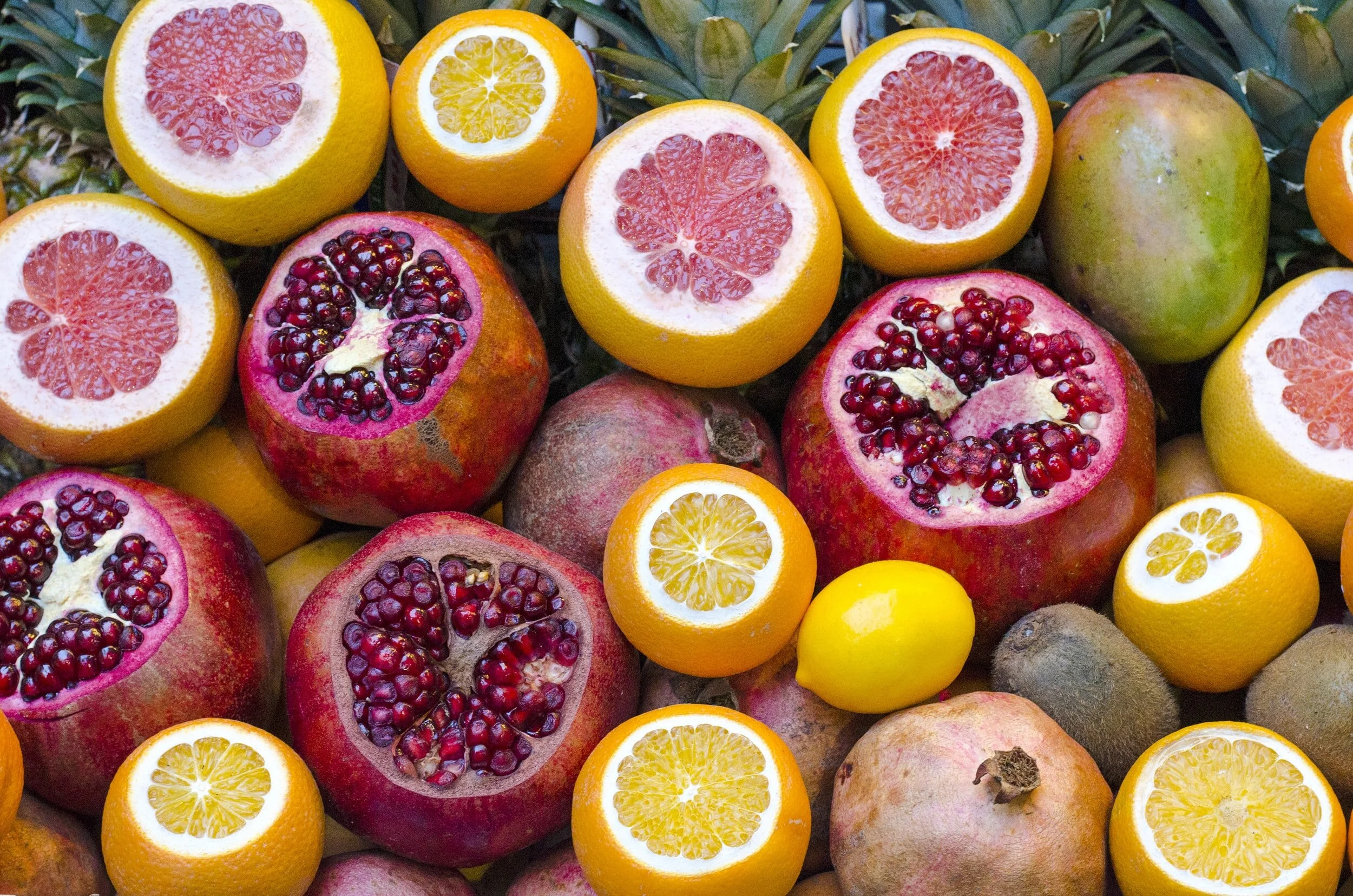 Image of citrus and pomegranates