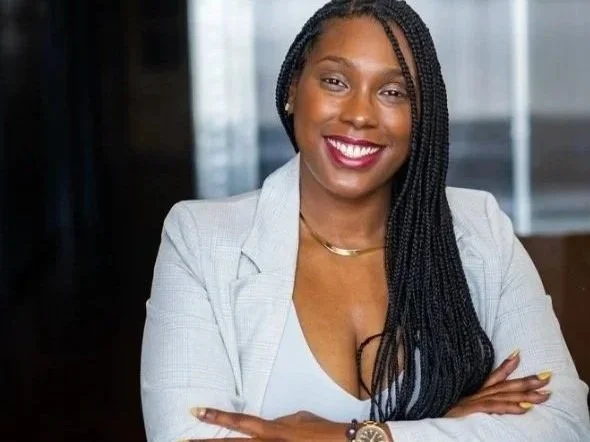 Headshot-Jasmine Henderson.jpg