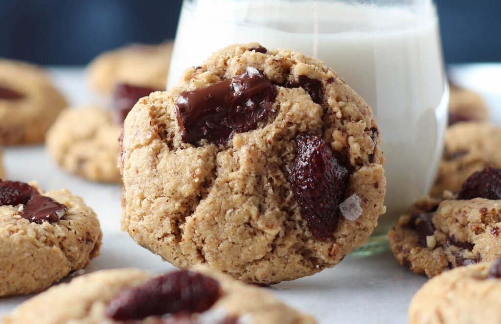 Strawberry Dark Chocolate Cookies