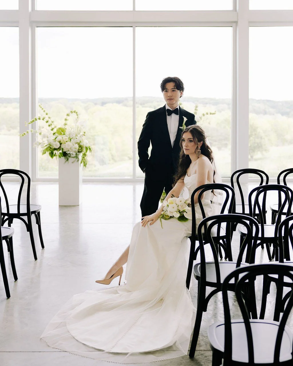 Minimal lines, soft light, and intentional design, where timeless elegance meets modern.

From the curve of the chairs to the floral, every detail in this space was meant to whisper, not shout. Proof that less can say so much.

.
.
.
.
Photographer/H