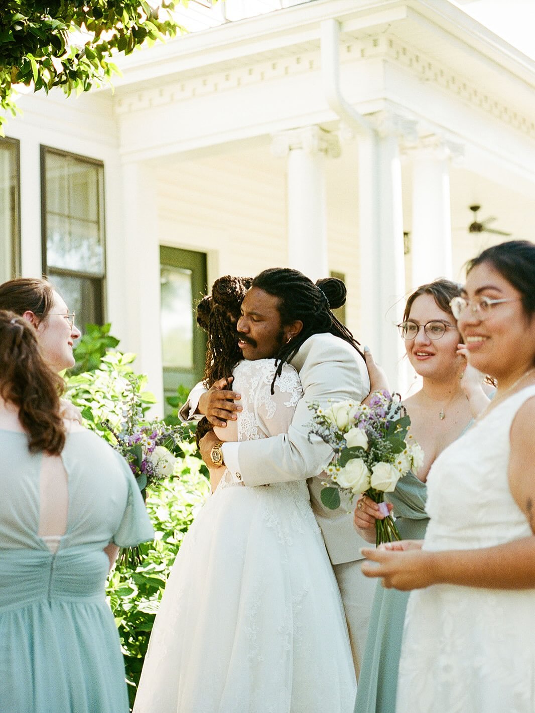 These little moments are the photos you didn&rsquo;t know you needed 🎞️

#southcarolinaweddingphotographer #southcarolinawedding #southcarolina #southcarolinabrides #southcarolinaweddings #filmphotgraphy #weddingday #weddinginspo
