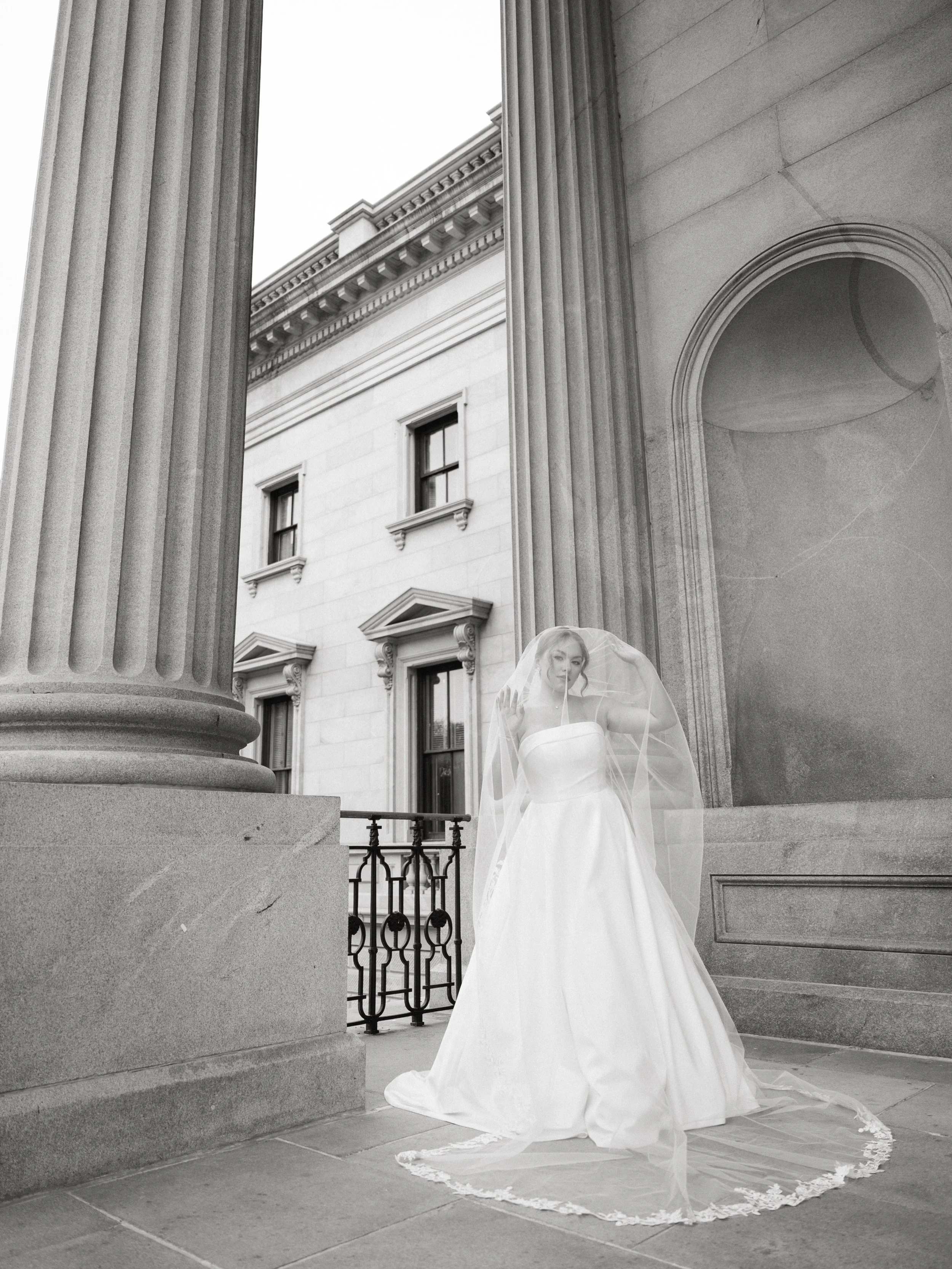 Finally get to post some photos from this amazing bridal session for McKinley 🔥 
Bridal sessions are a fantastic way to get some amazing photos with less stress and more time for creativity. 

#southcarolinawedding 
#southcarolinaweddingphotographer