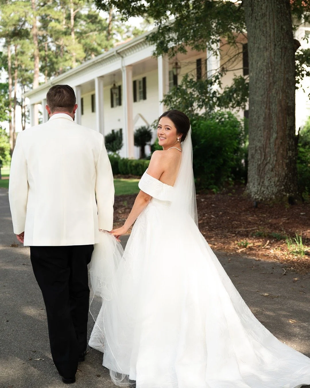 Some favorite frames from recent weddings across the Carolinas 🤍

From quiet getting-ready moments to golden-hour portraits &mdash; this is what a full day looks like through my lens. 35mm film + digital, always.

Now booking 2027 &amp; 2028 wedding