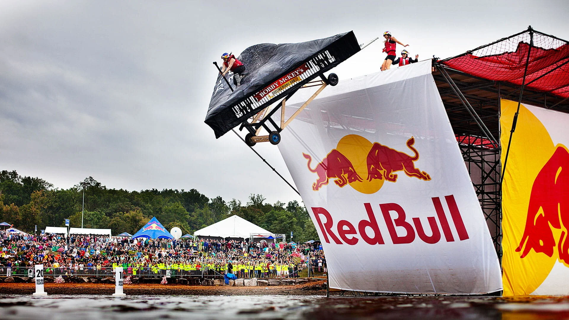 RED BULL: MENTORING LATAM.