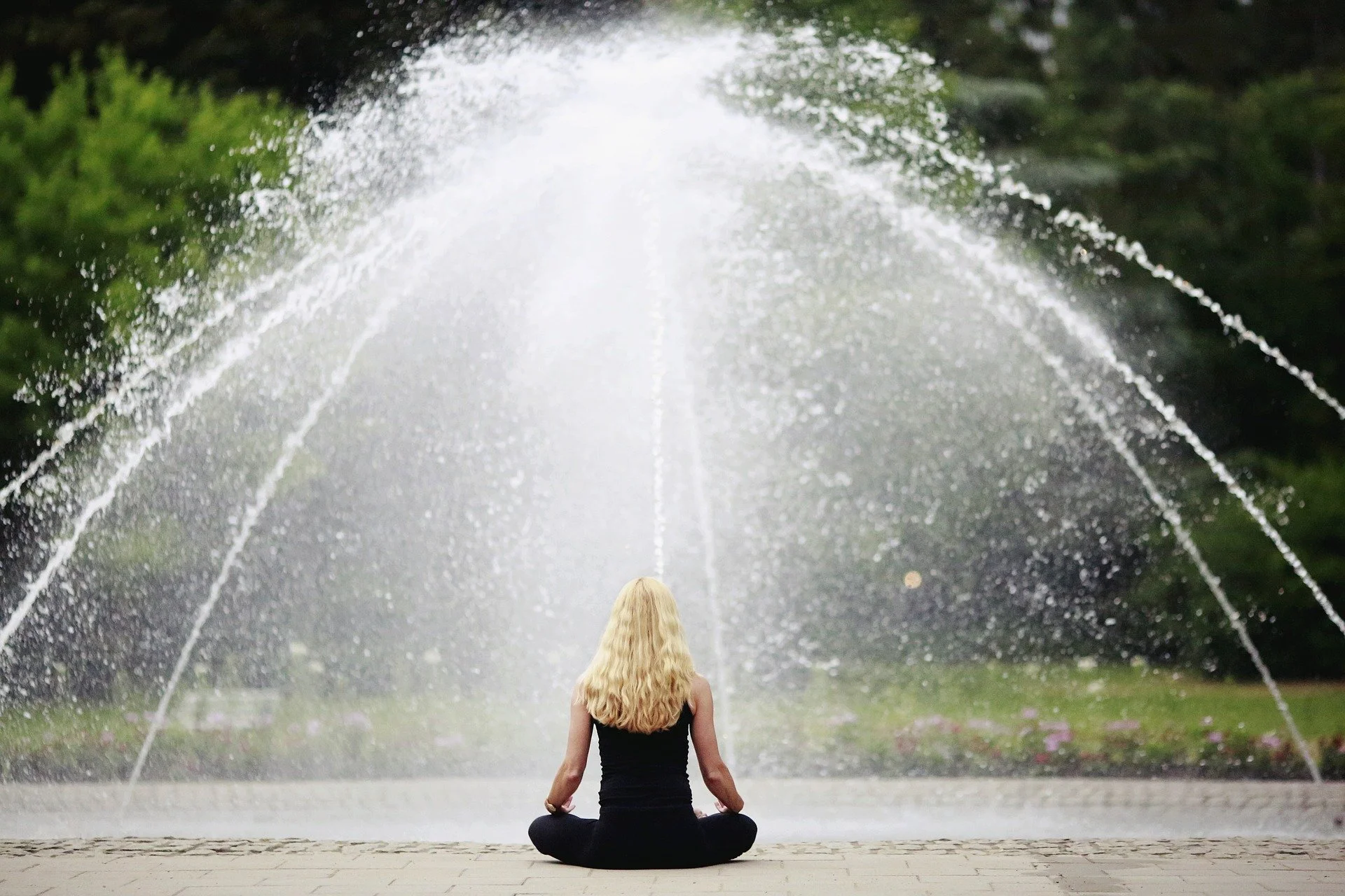 energy meditation-3480819_1920.jpg