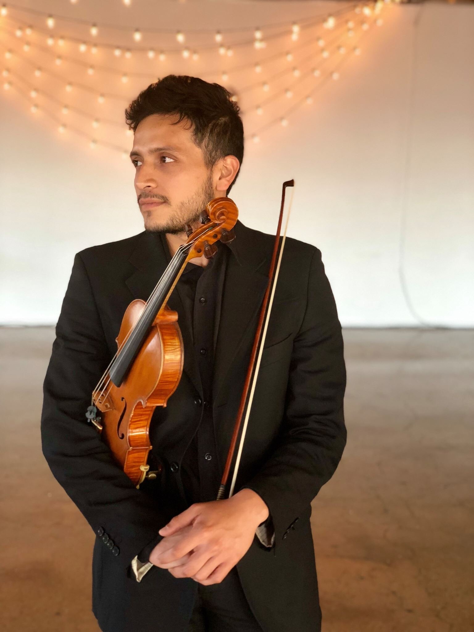 Karim Ayala Pool - violin