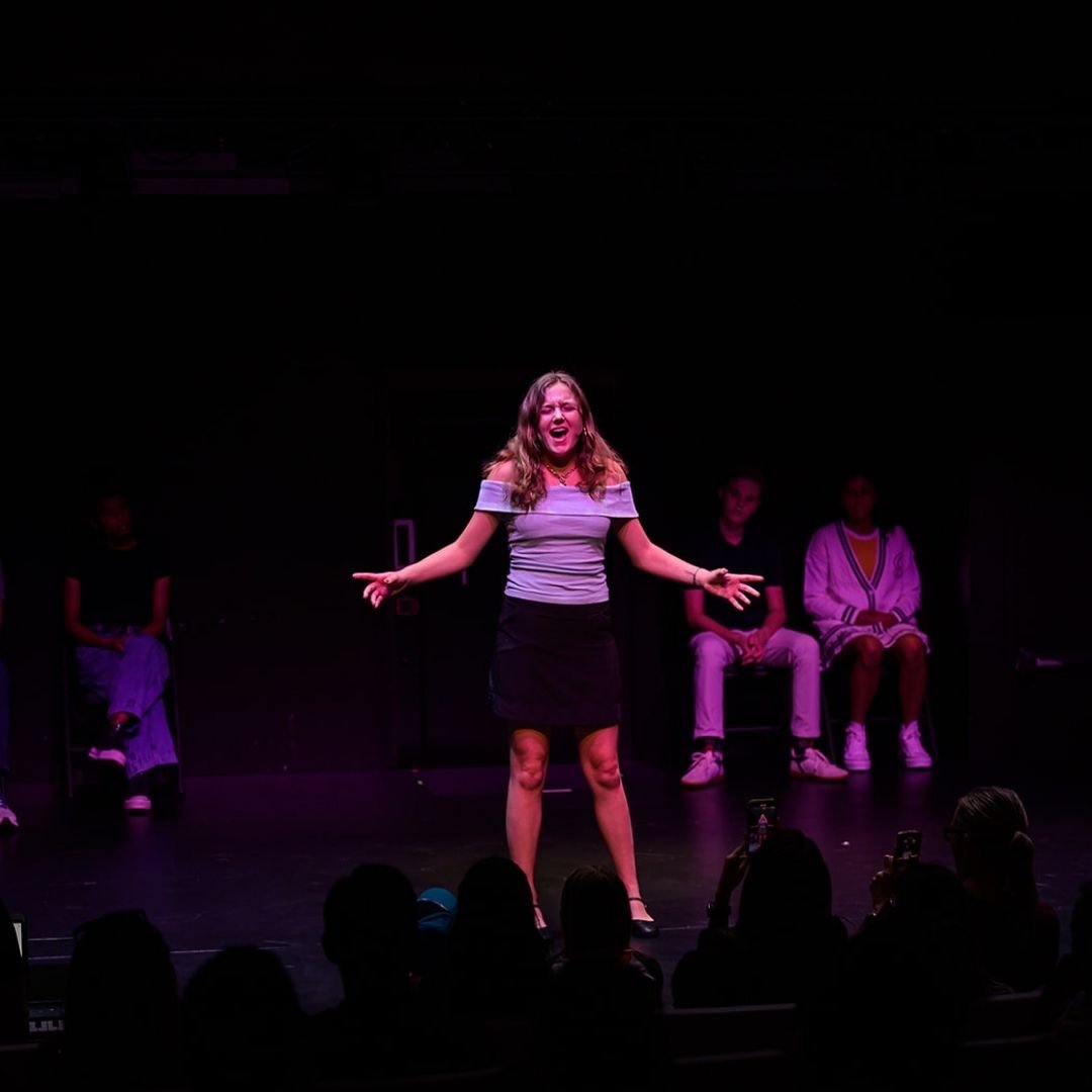 Image of a girl singing