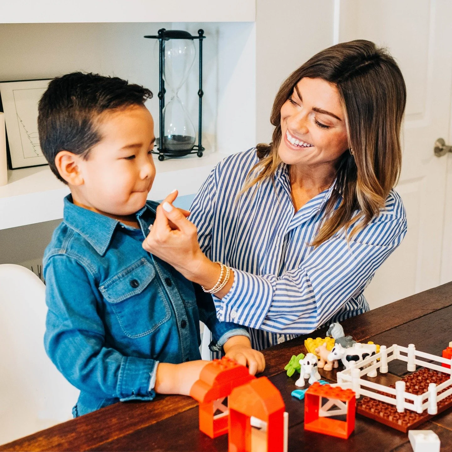 Speech therapy should never feel like work &mdash; at Coherency, it feels like FUN! 🌈💛

Play is at the heart of everything we do. ✨For our youngest kids, that might look like building with blocks, pretend play, or acting out stories with favorite t