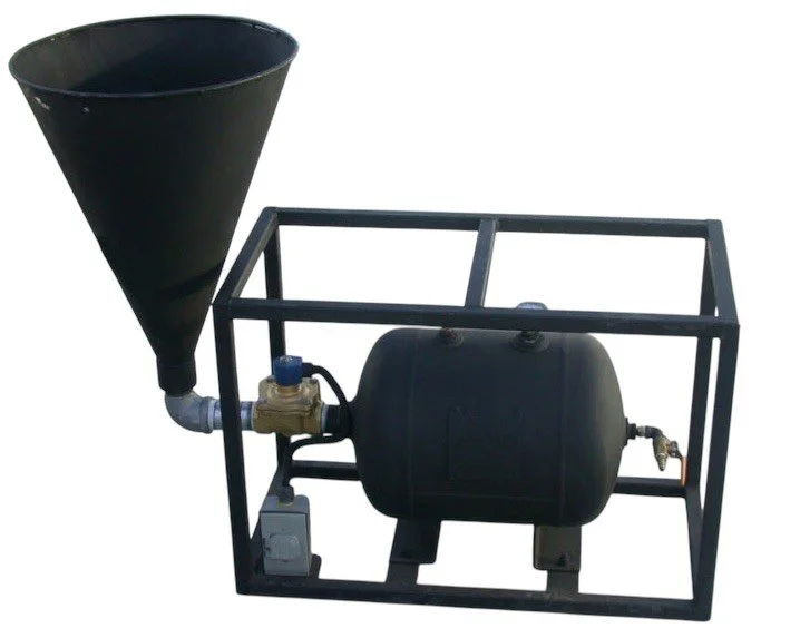 7  Gallon 1.5" NPT  Valve Compressed Air Cannon (1.5" NPT) w/ Hopper