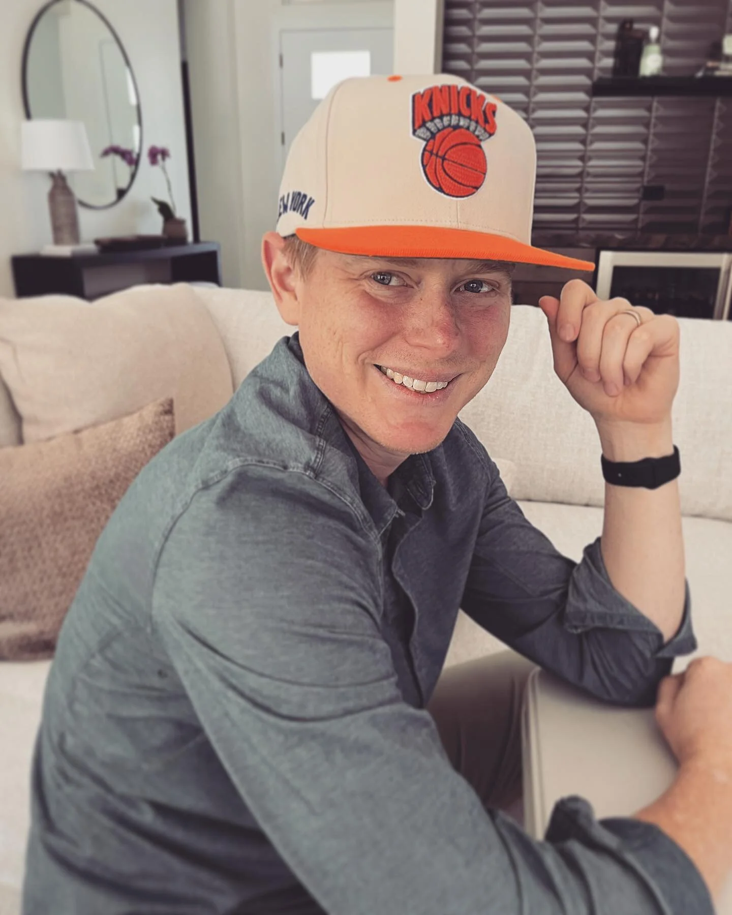 We may be getting our butts whooped, but at least the new hat is a win. It ain&rsquo;t over yet! 📸 @mrs.coxen 🧢 @mitchellandness 
#NewYorkKnicks
#Knicks
#OrangeAndBlue
#KnicksNation
#MSGKnicksvibe #gonewyorkgonewyorkgo #gonygonygo  #orangeandbluesk