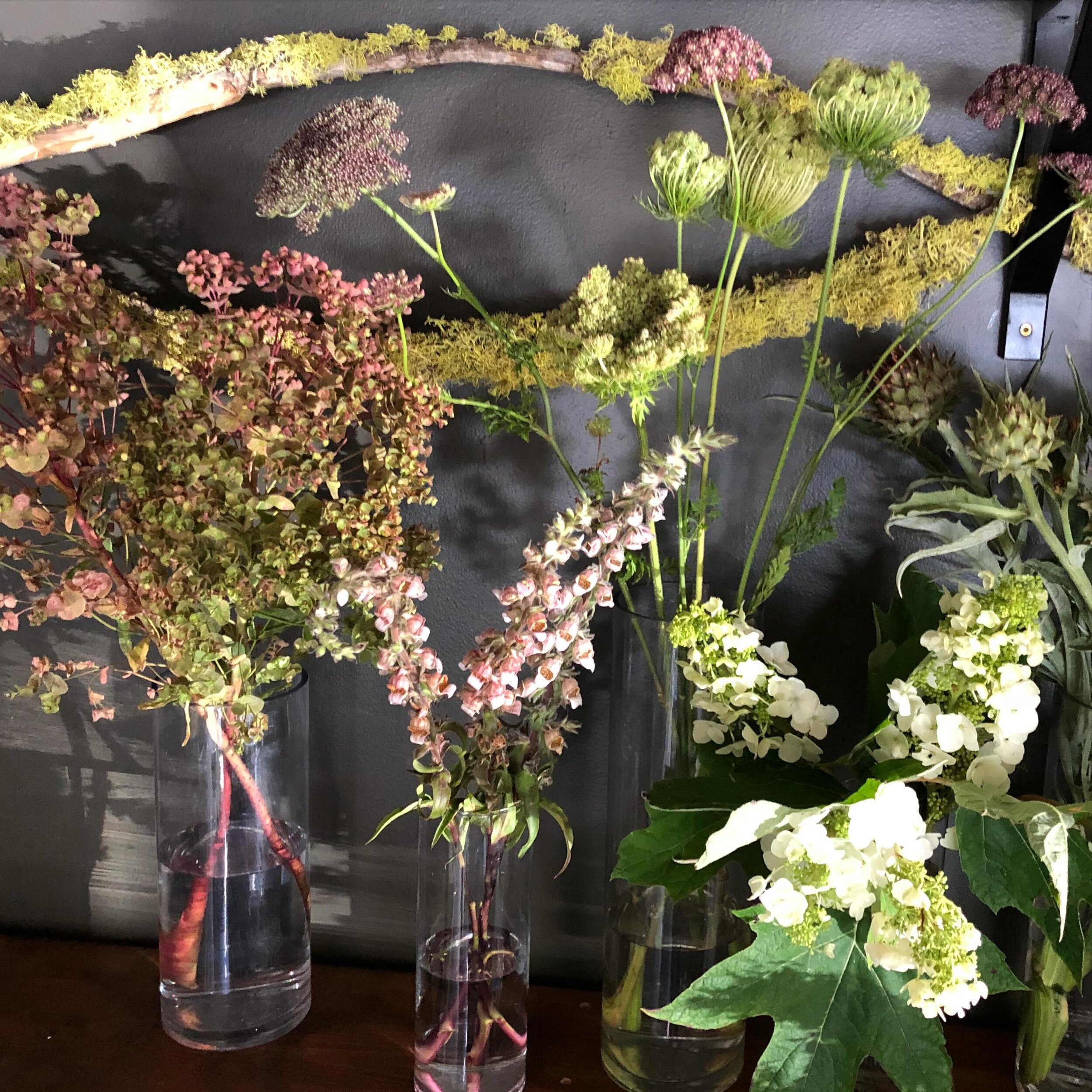 A shop vignette from long ago, featuring some amazing local botanicals. I&rsquo;m lookin&rsquo; at you @fullbloomflowerfarm @b.side.farm.flowers @frontporchfarmer @nbflowercollective! These are some of the first farms I bought blooms from when I star