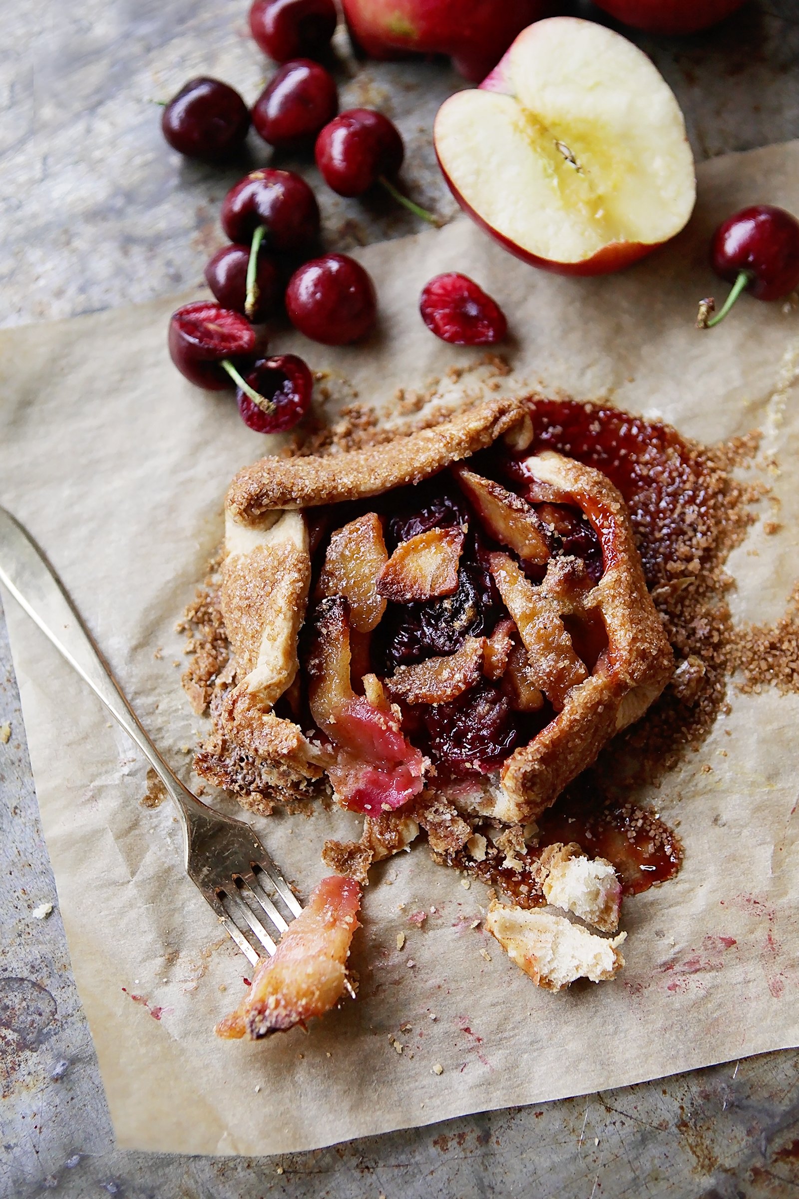 rustic_cherry_apple_tart_2018_h.jpg