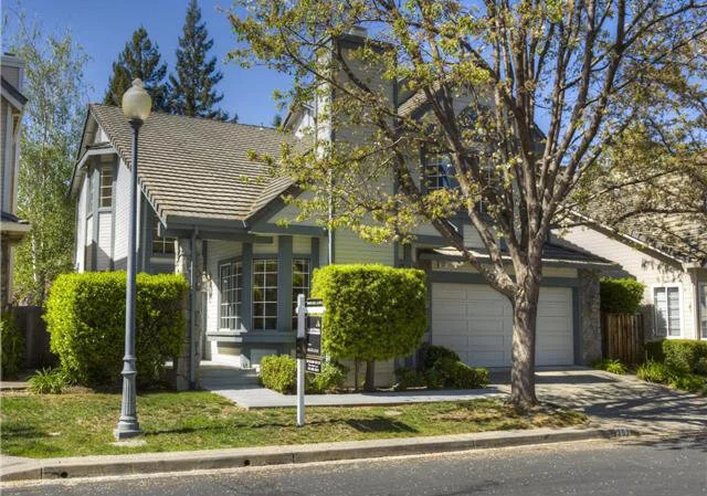Redwood City $1,725,000