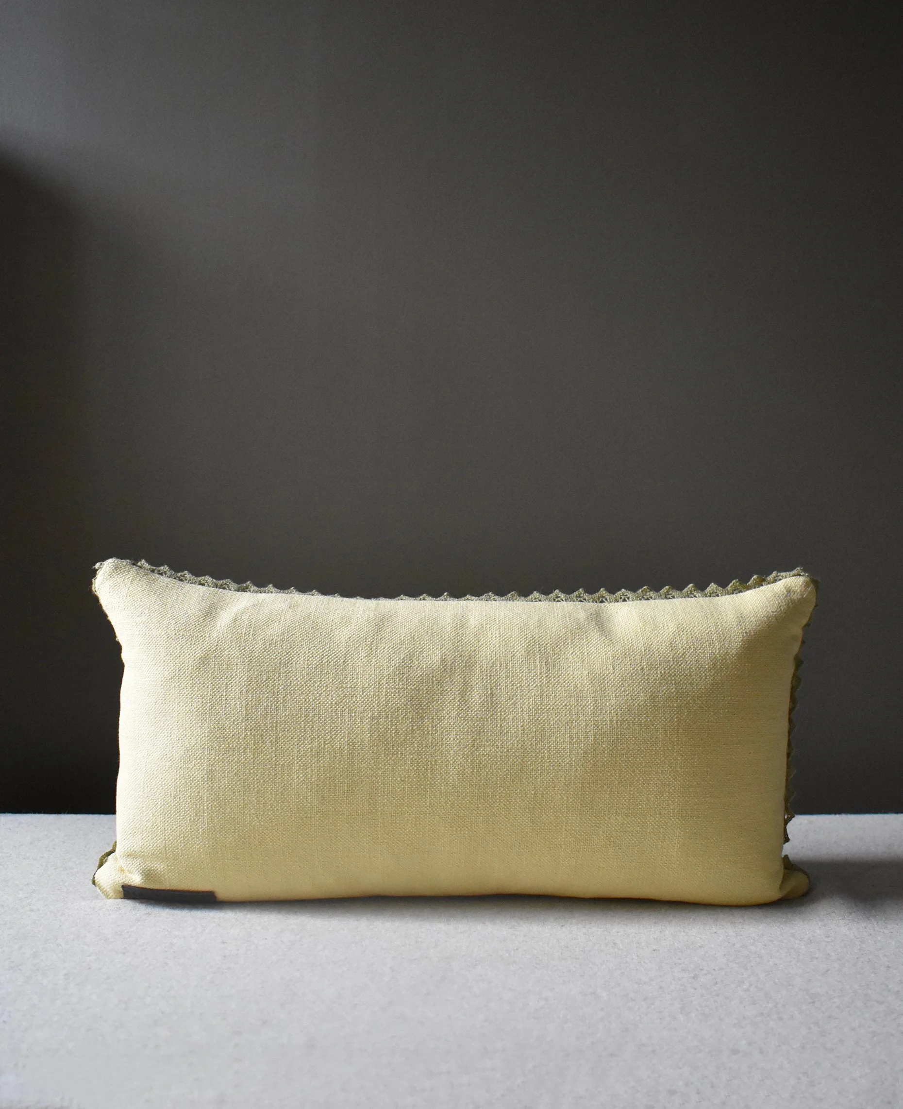 cushion-50x30-back-1.jpg