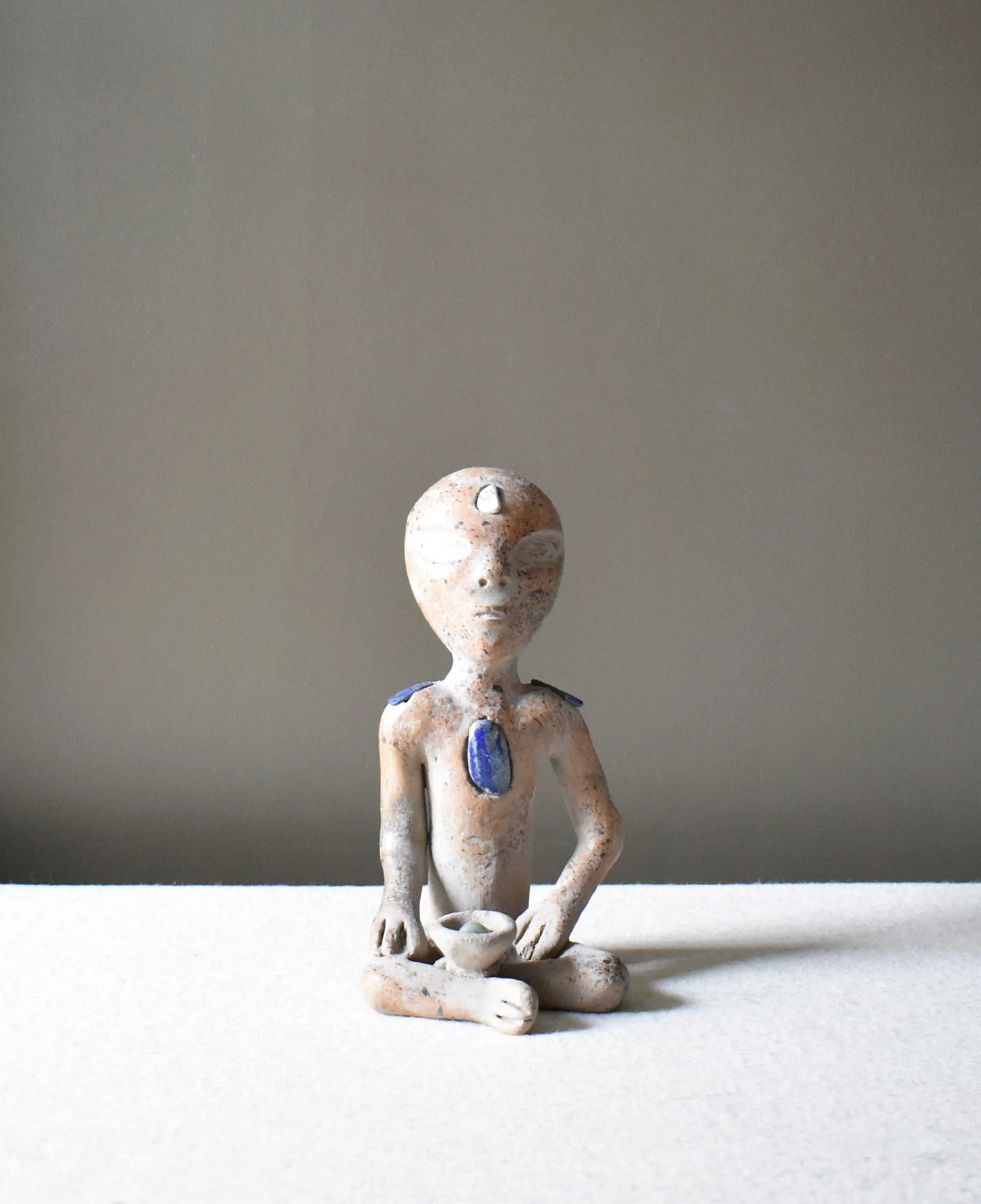 Extraterrestrial, 3