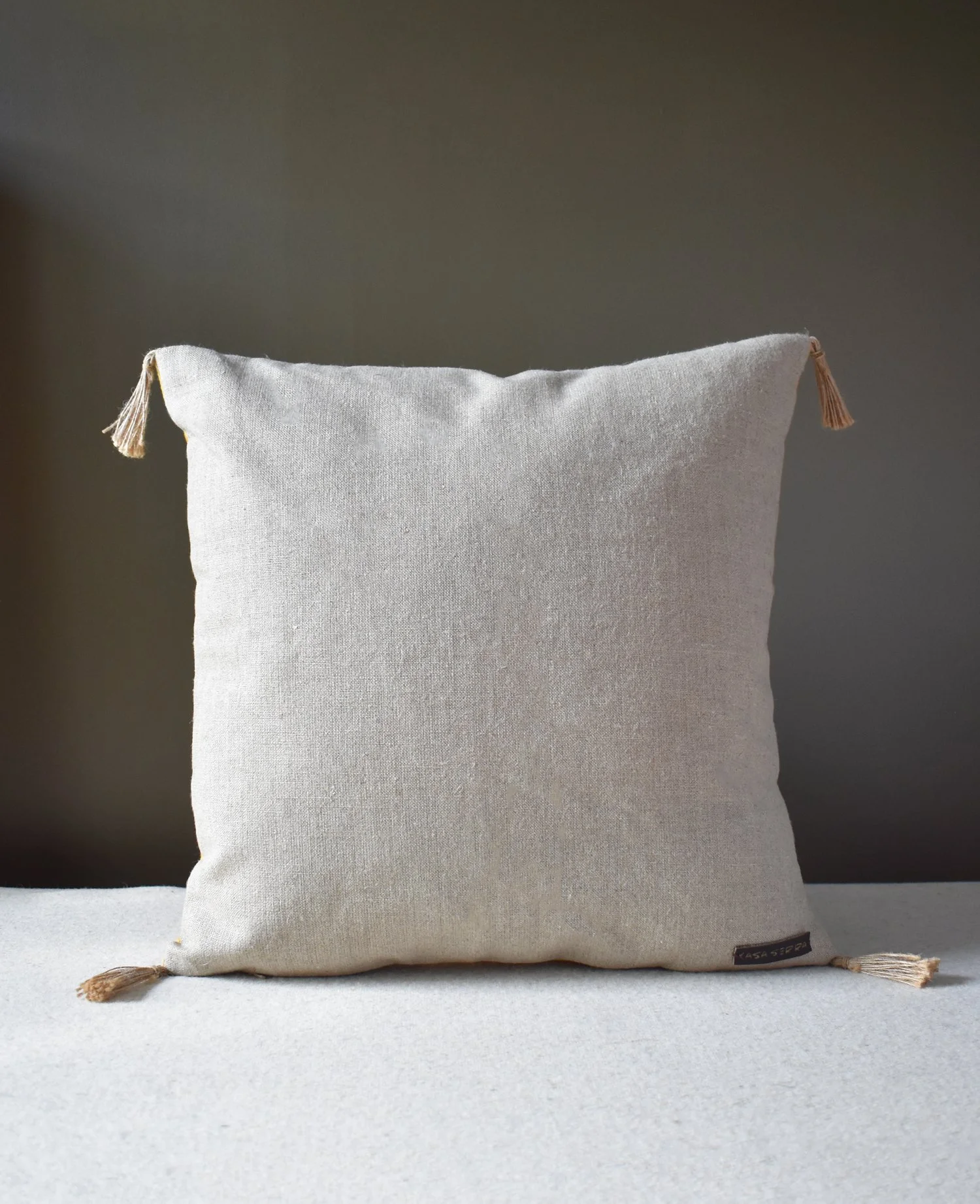 cushion-45x45-Yellow-back.jpg